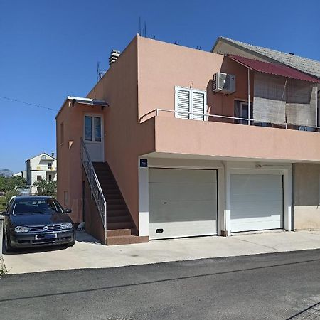 Apartment Anna Kastela Bagian luar foto